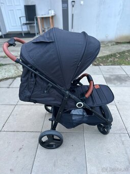 Športový kočík Kinderkraft stroller Grande PLUS 2022 black - 4