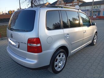 Volkswagen Touran 2.0 TDI 103kw Trendline - 4