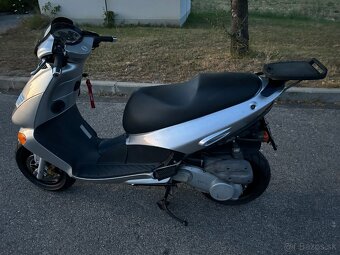 Aprilia Leonardo 150 - 4