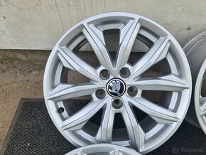 5X112 R17 7,0J ET34 DISKY AUDI - 4