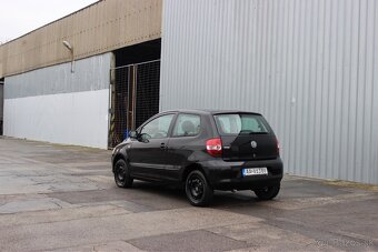 VW Fox 1.2 benzín - 68 tis km - SK auto. Prvý Majitel - 4