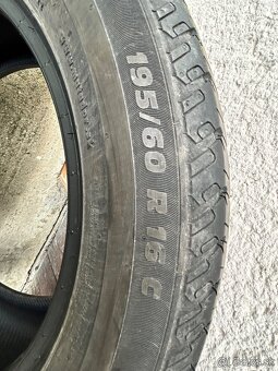 Predám 195/60 r16 C letné  pneu - 4