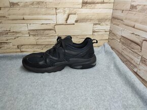 Nike Air 45,5 - pánske čierne tenisky - 4