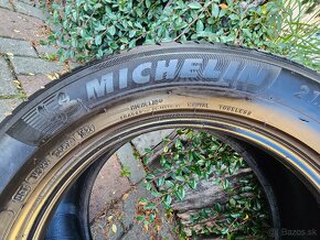 Predám letné pneumatiky Michelin Primacy 4 215/60 R17 - 4