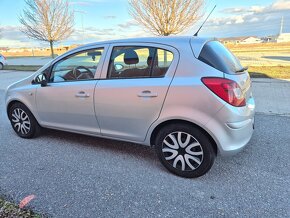 Predám Opel Corsa D 1.0 12v 44kw Ecotec r.v.2009 - 4