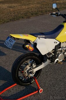 Suzuki DRZ 400 SM - 4