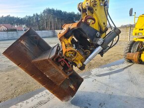 Bagr Case WX 165 rototilt - 4