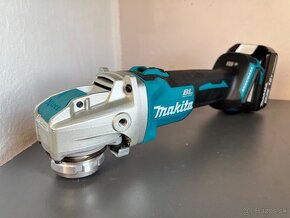 MAKITA DGA521Z - Akumulátorová uhlová brúska X-LOCK - 4