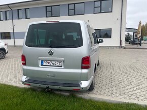 VW Caravelle T5 - 4