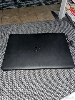 Fujitsu LifeBook - 4