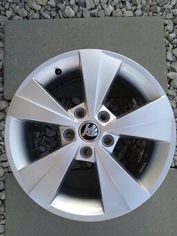 5x112 r16 originál Škoda Octavia 3,4 - 4