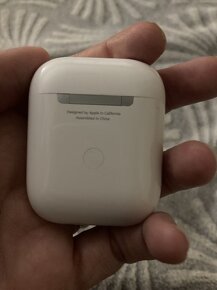 Apple AirPods 2019 - 4