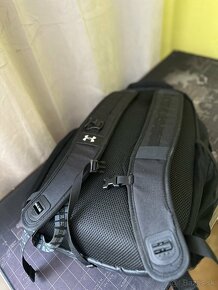 Under Armour Hustle Pro Backpack čierny - 4