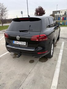 Volkswagen Touareg 3.0 tdi bluemotion - 4