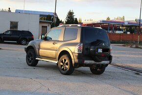 Mitsubishi Pajero 3.2DI-D SWB Dakar A/T - 4