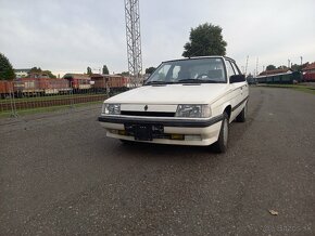 Renault 11 r11 r.v 1988 - 4