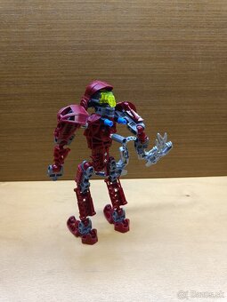 LEGO Bionicle Toa Vakama (8601) - 4