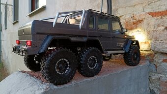 RC traxxas 6x6 - 4