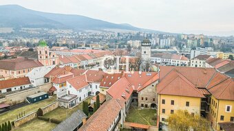 Historická tehlová budova v srdci Rožňavy - Námestie Baníkov - 4