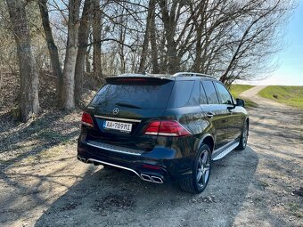 Mercedes-Benz GLE 350d 4Matic AMG - 4