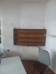 Prenajmem nebytovy priestor a Trznici v komarne rozloha 11m2 - 4