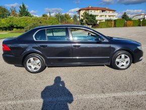 Škoda-superb 2.0 tdi Dsg - 4