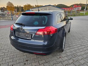 Opel Insignia 2.0CDTI 131PS Sports Tourer Automat Combi - 4