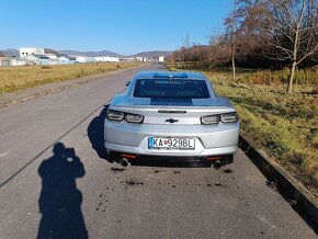 Predám Chevrolet camaro RS - 4