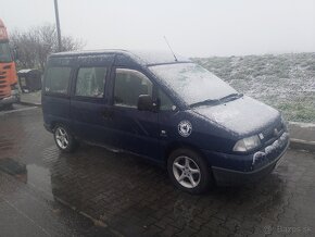 Fiat scudo 2.0jtd r v 2005 6 miestne prasknutá hlava - 4