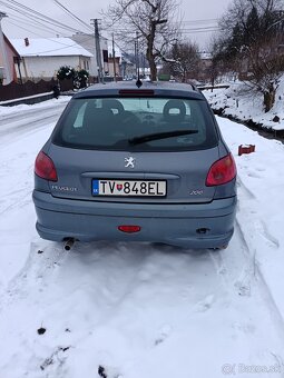 Peugeot 206 .1.4. 55KW - 4