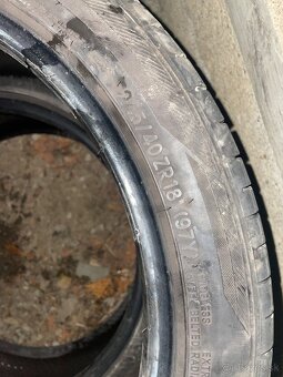 Predám vymením pneumatiky 245/40 r18 - 4