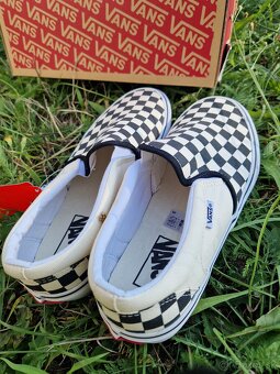 Boty Vans Classic Slip-On - nepoužité - velikost EUR 40 - 4