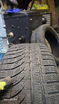 215/40r17 zimne pneu - 4