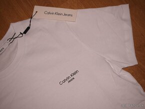 Calvin Klein jeans pánske tričko 2 - 4