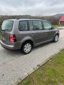 Volkswagen Touran 1,9TDI 77kw - 4