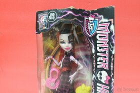 Monster High bábiky Ghoulia, Operetta - 4