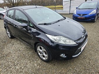 FORD FIESTA 1.25i TITANIUM  2011 - 4