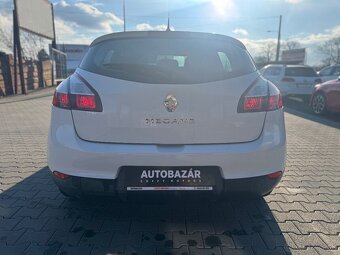 Renault Mégane 1.6 16V - 4