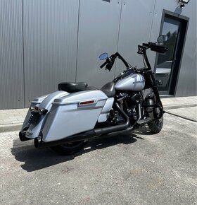 Harley-Davidson Touring Road King - 4