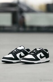 Nike SB Dunk Low Black White - 4