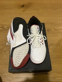 Jordan max aura 5 - 4