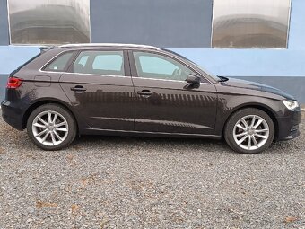 Audi A3 sportback 2.0 TDI DSG - 4