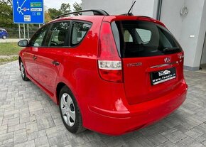 Hyundai i30 1.4 benzín manuál 80 kw - 4