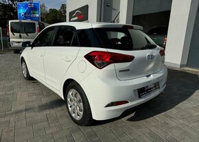 Hyundai i20 1.2 benzín manuál 55 kw - 4