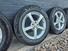 Zánovná Zimná Sada Mercedes GLA, GLB+215/65 R17 - 4