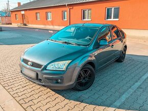 FORD Focus Ghia 1.6 benzín + 3x sada diskov - 4