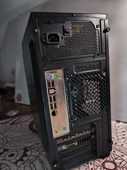 Predám PC – Intel Xeon X5680, GTX 960, 16GB RAM - 4