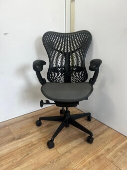 Herman Miller Mirra Full Option - 4