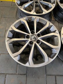 5x112 R18 SsangYang Alu disky + TPMS Senzor tlaku - 4