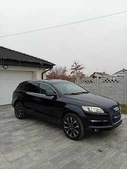 AUDI Q7 7MIESTNÝ PANORAMA - 4